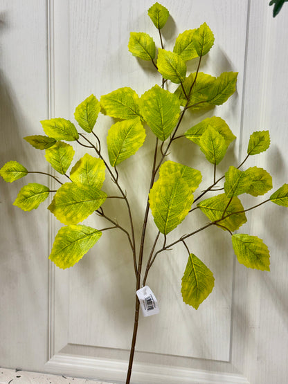 28 Inch Yellow Green Rose Leaf Spray