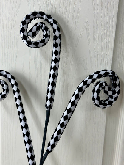 31 Inch Black And White Harlequin Curly Spray