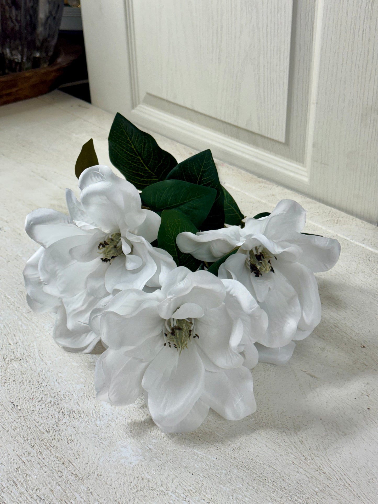 23 Inch White Magnolia Floral Bush