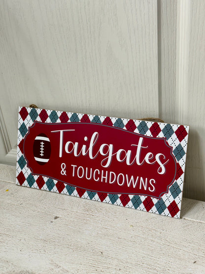 12.5 Inch Crimson Tailgates And Touchdowns Wreath Sign