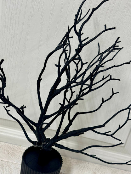 Black Halloween Tree