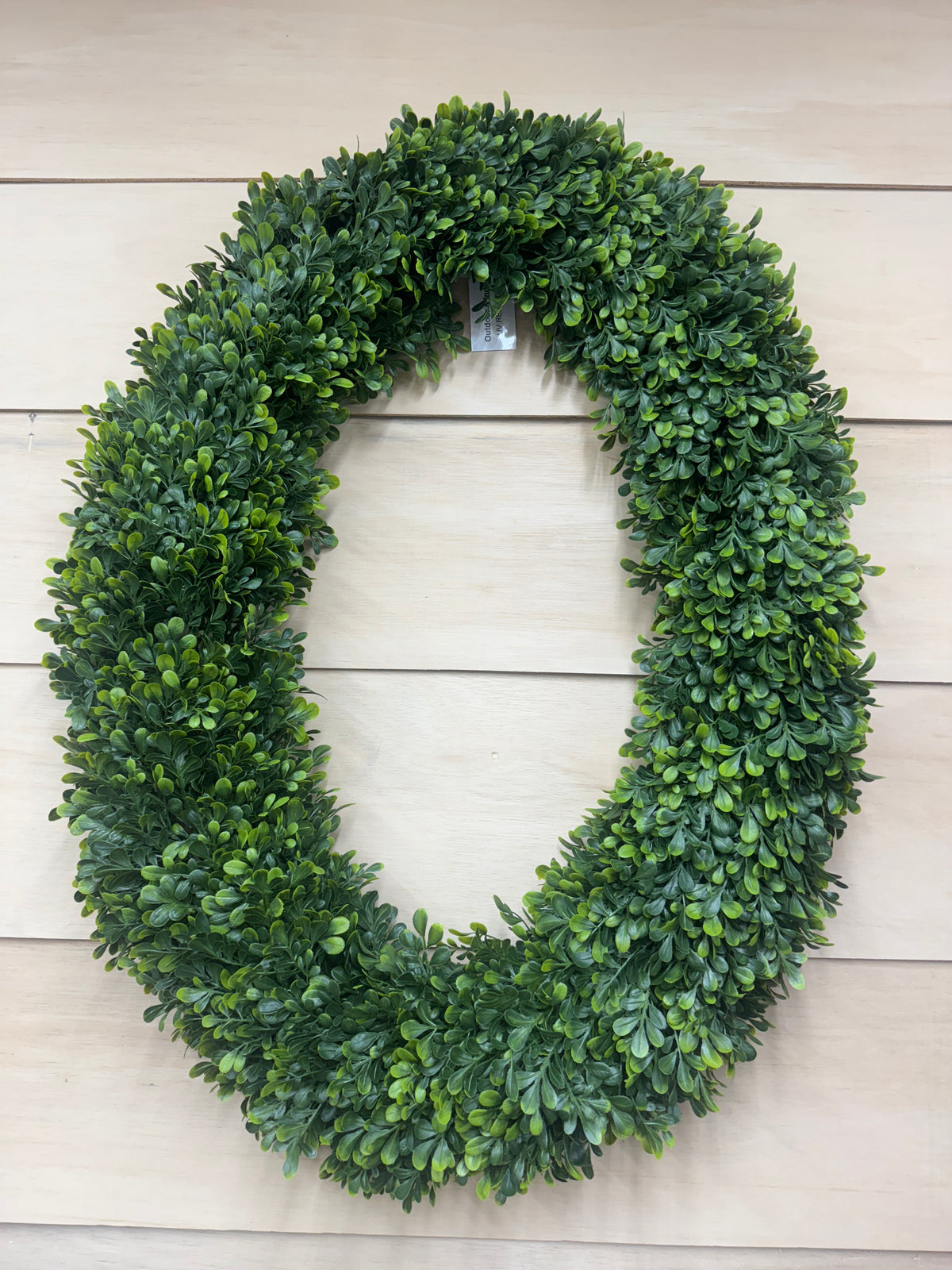 30 Inch Oval Boxwood Wreath