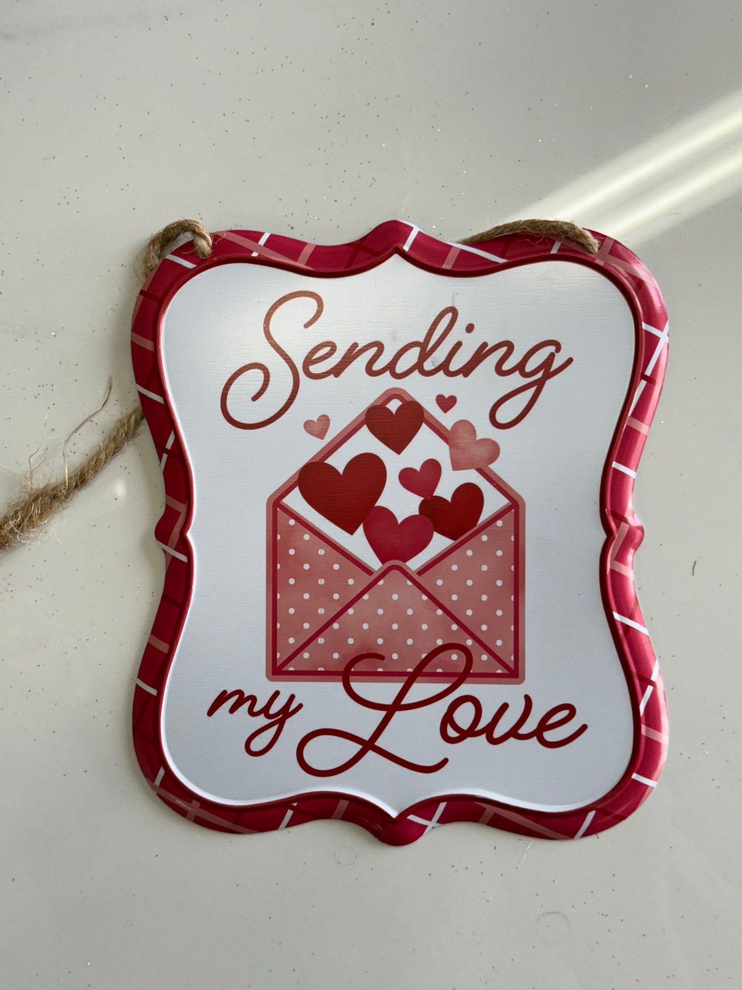 Tin Embosses Valentine Signs Three Styles