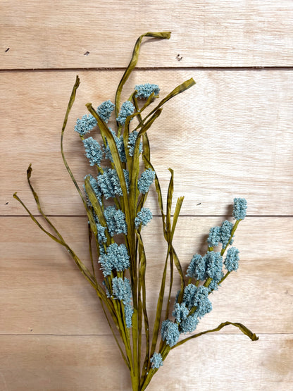 31 Inch Blue Bristle Grass Spray