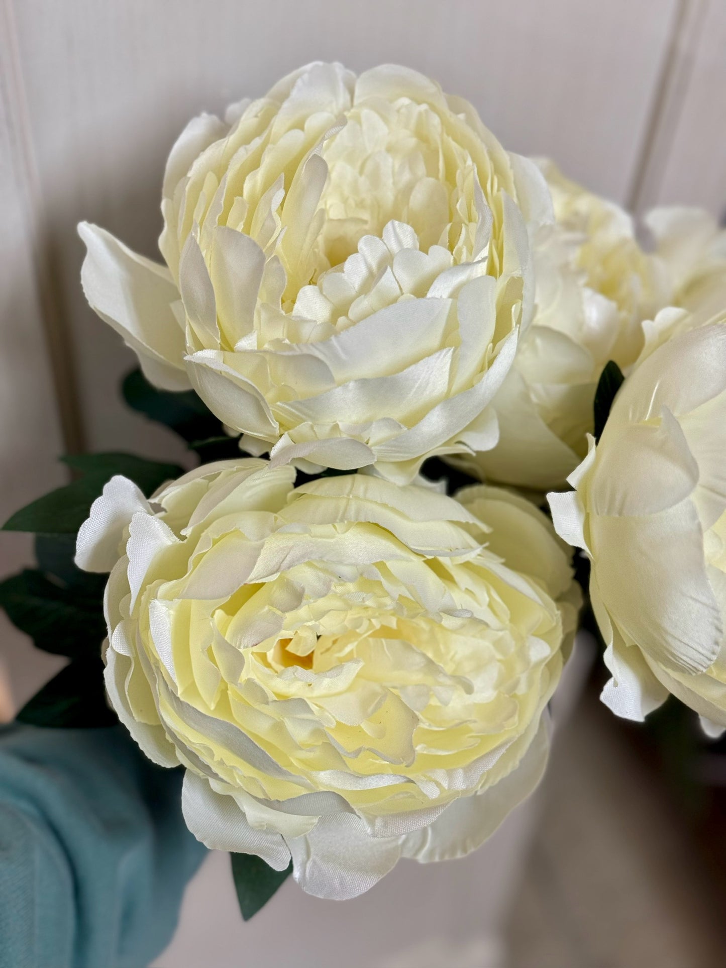 20 Inch Peony Cream Bush