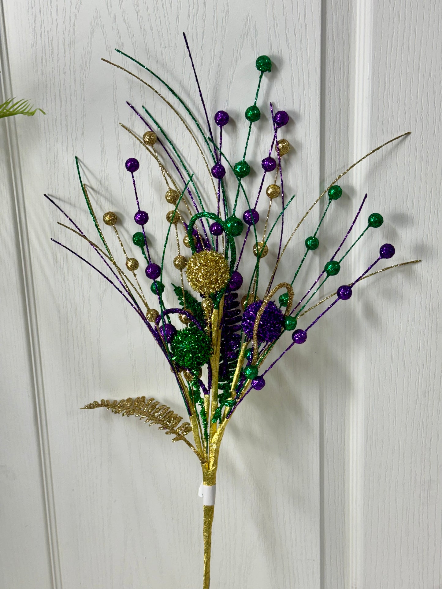 27.5 Inch Mardi Gras Glitter Fern Ball Spray
