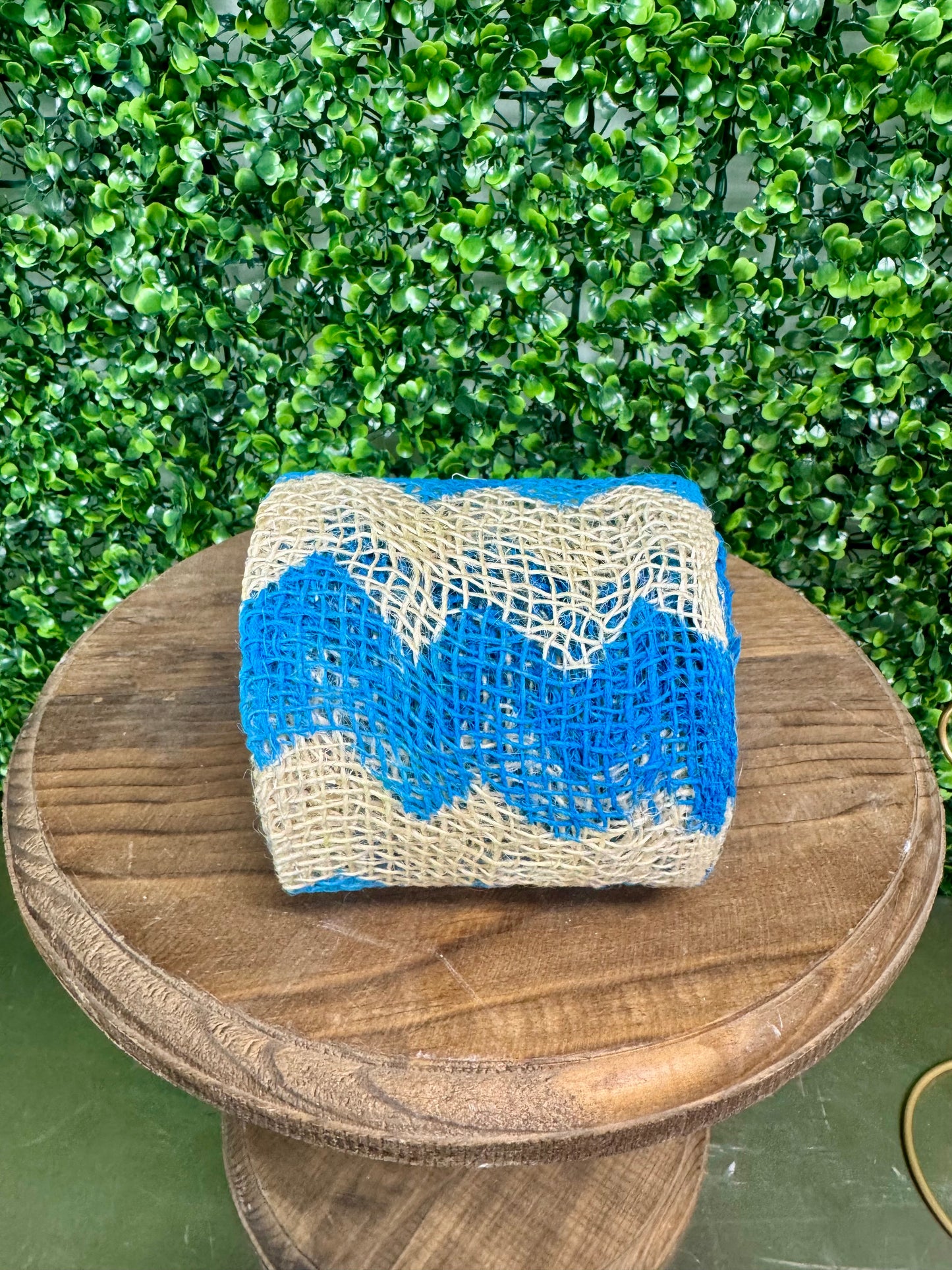 4 Inch By 5 Yards Designer Chevron Jute Natural with Blue Pattern Ribbon