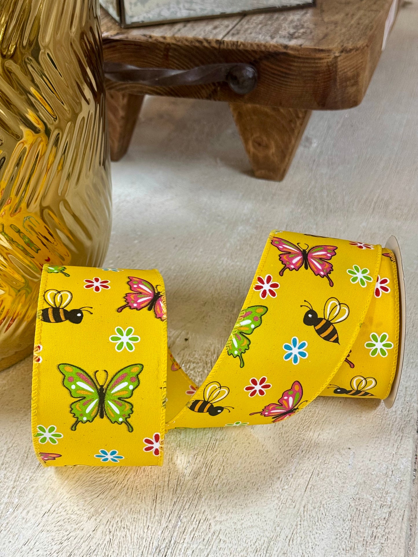 2.5 Inch By 10 Yard Yellow Butterfly And Bees Ribbon