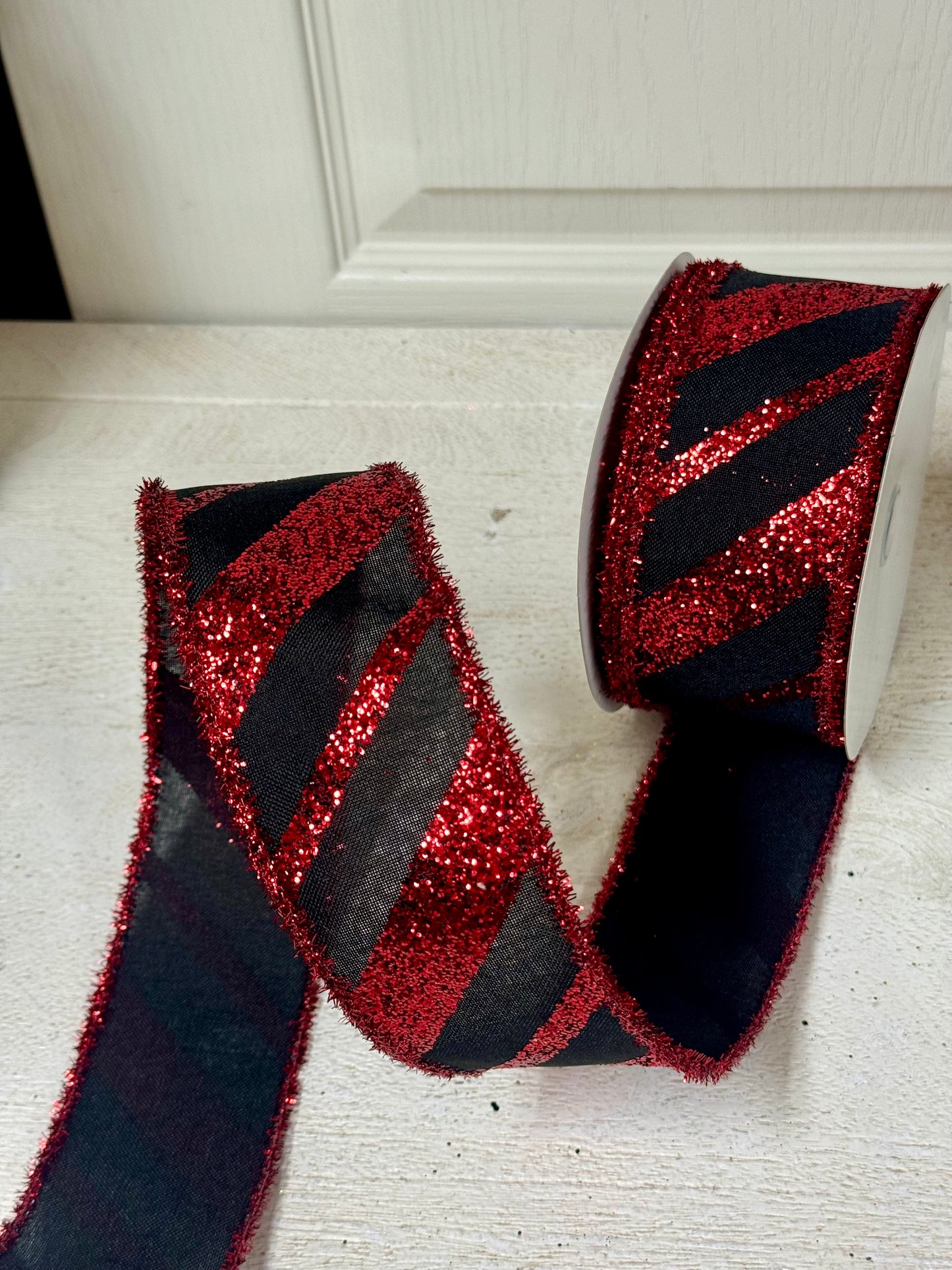 2.5 Inch By 10 Yard Black And Red Glitter Diagonal Stripe Ribbon With Tinsel Edging