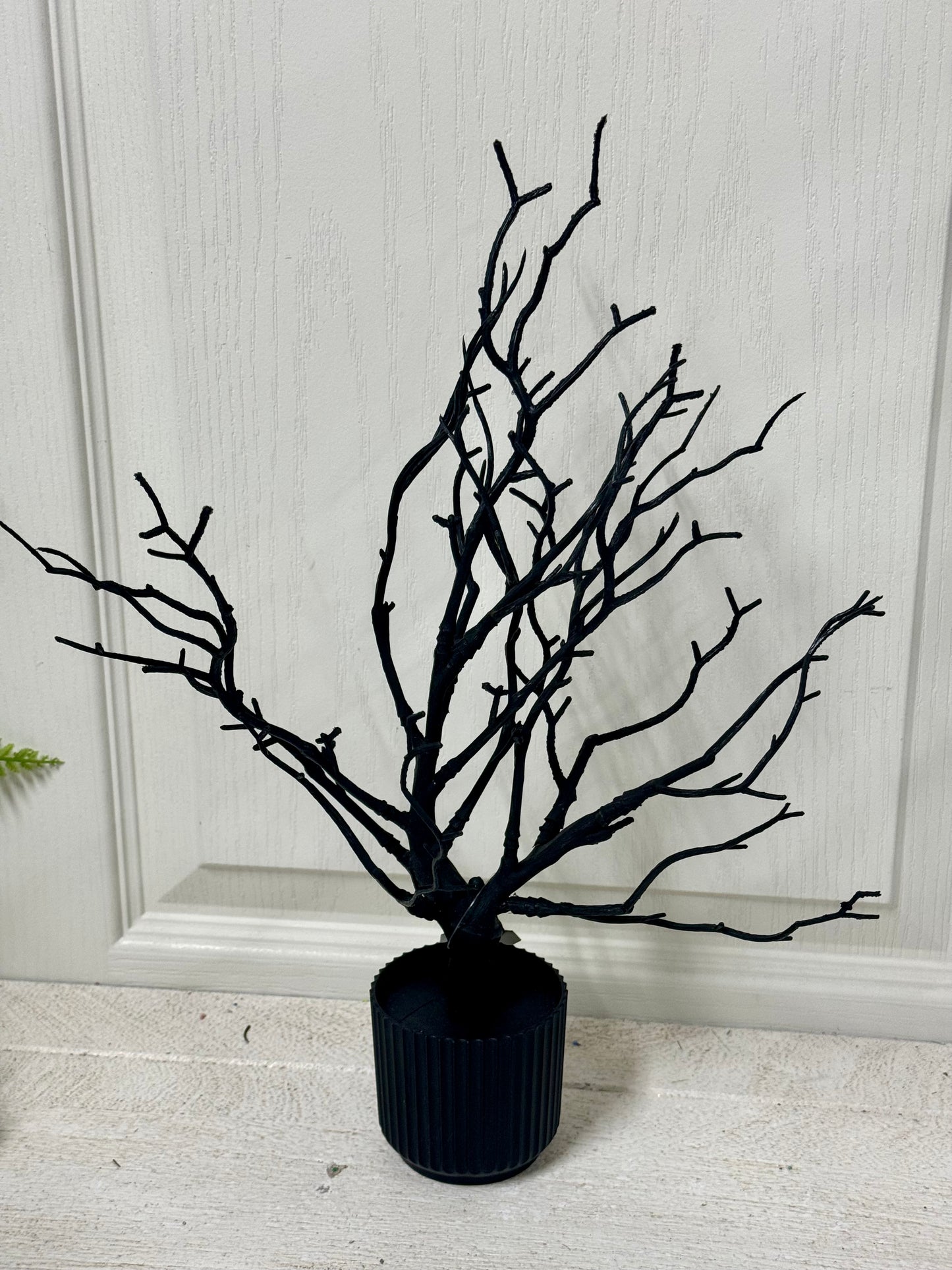 Black Halloween Tree