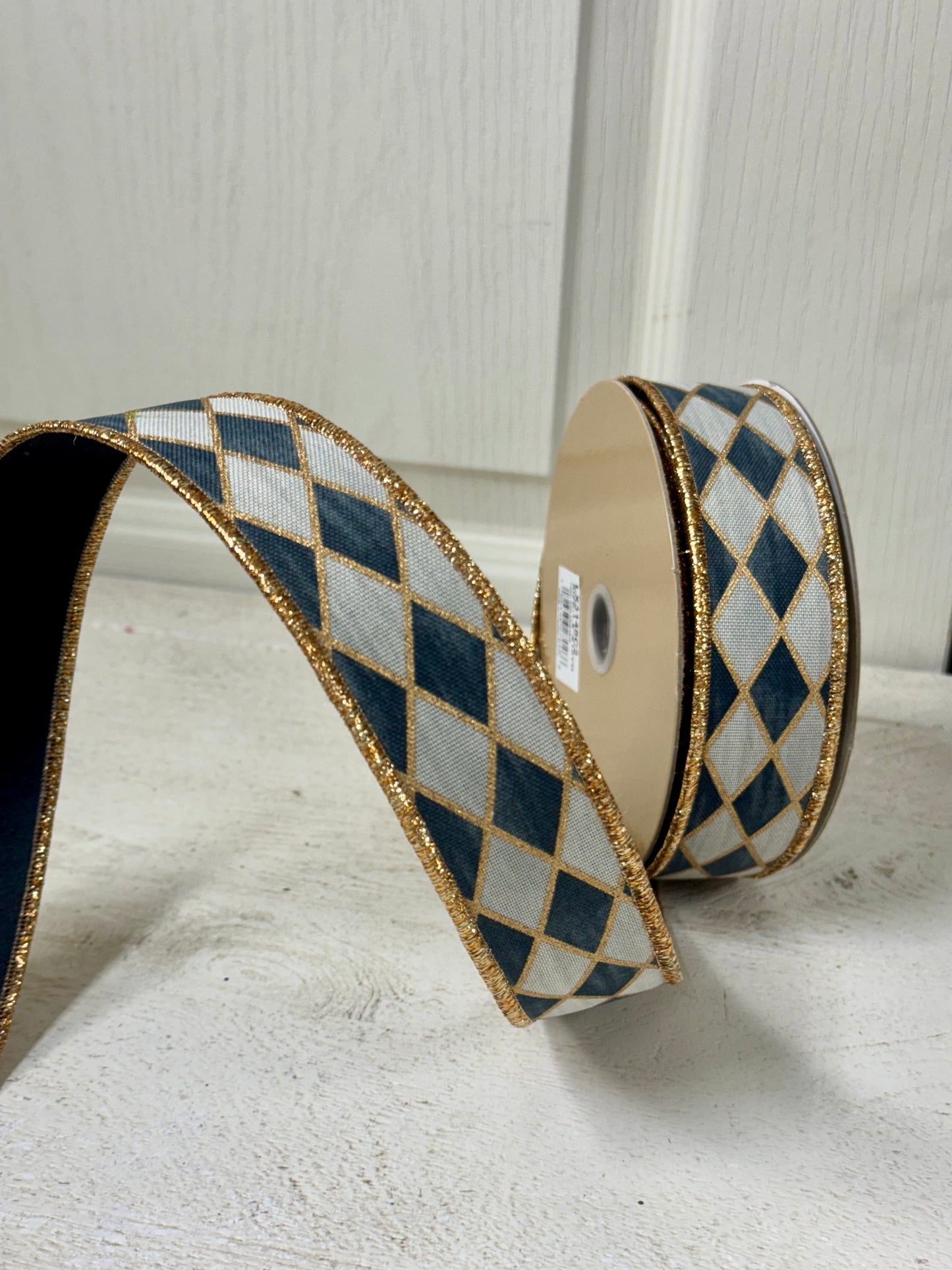 1.5 Inch By 10 Yard Black Gold And Cream Antique Harlequin Fused Ribbon