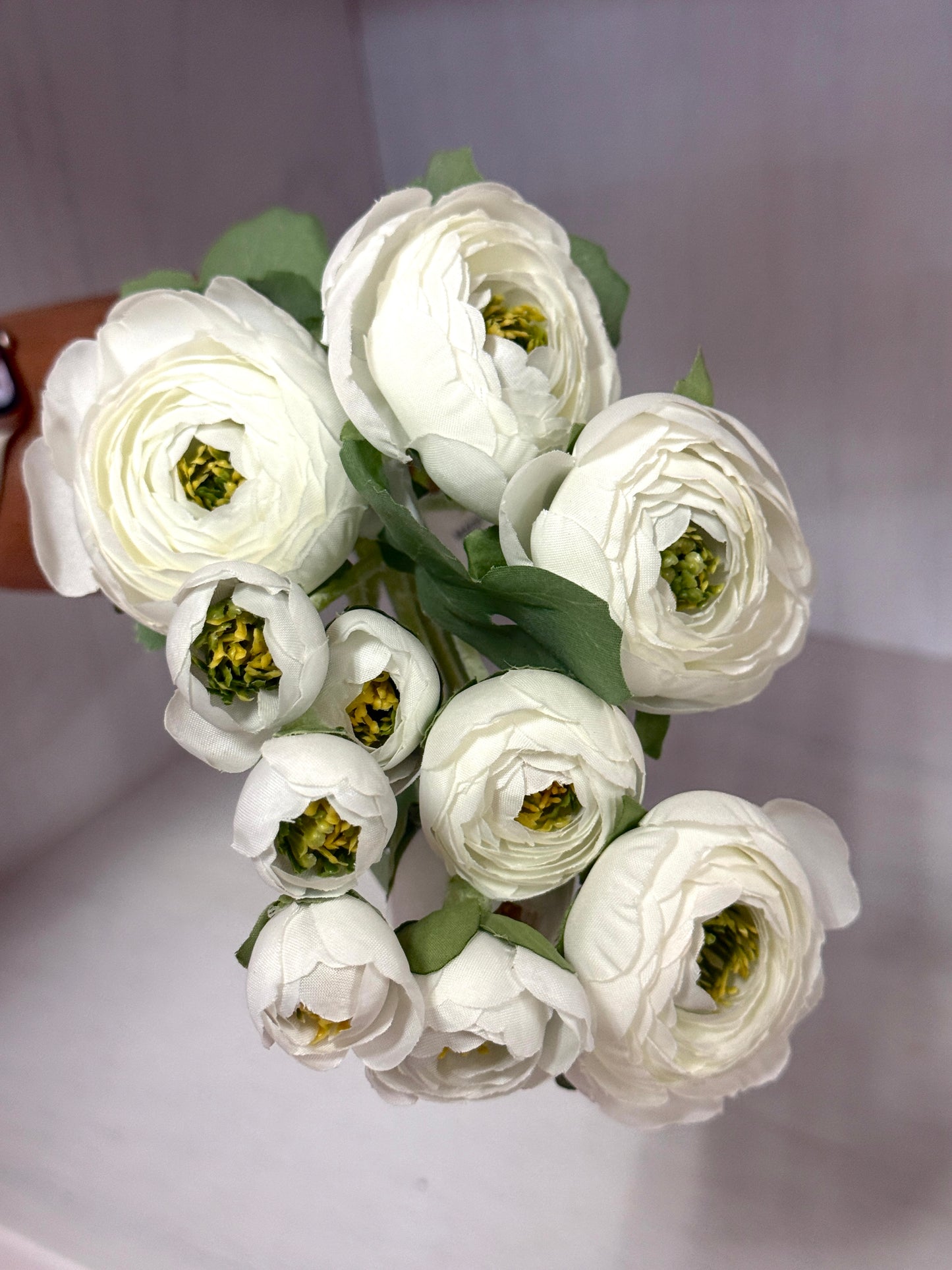 21.5 Inch White Ranunculus Spray