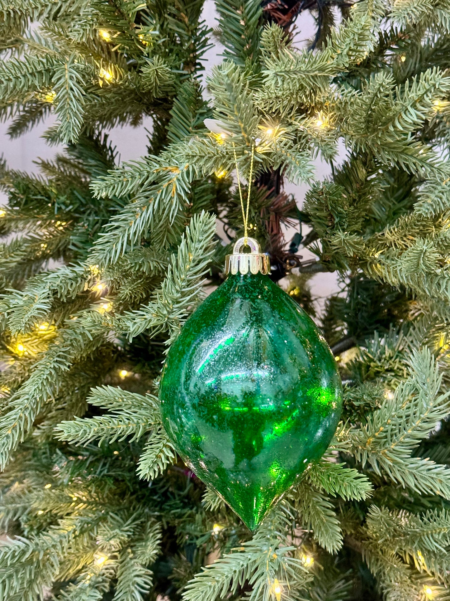 6 Inch Speckle Emerald Green Teardrop Ornament