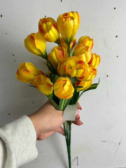 18.5 Inch Yellow Crocus Bush