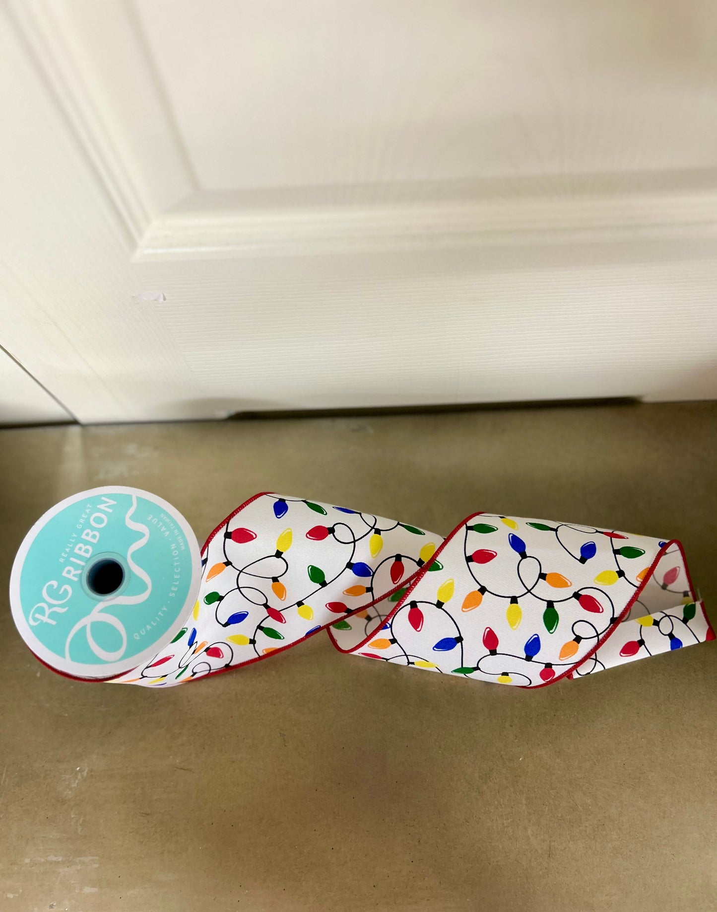 4 Inch By 10 Yard Christmas Lights Ribbon