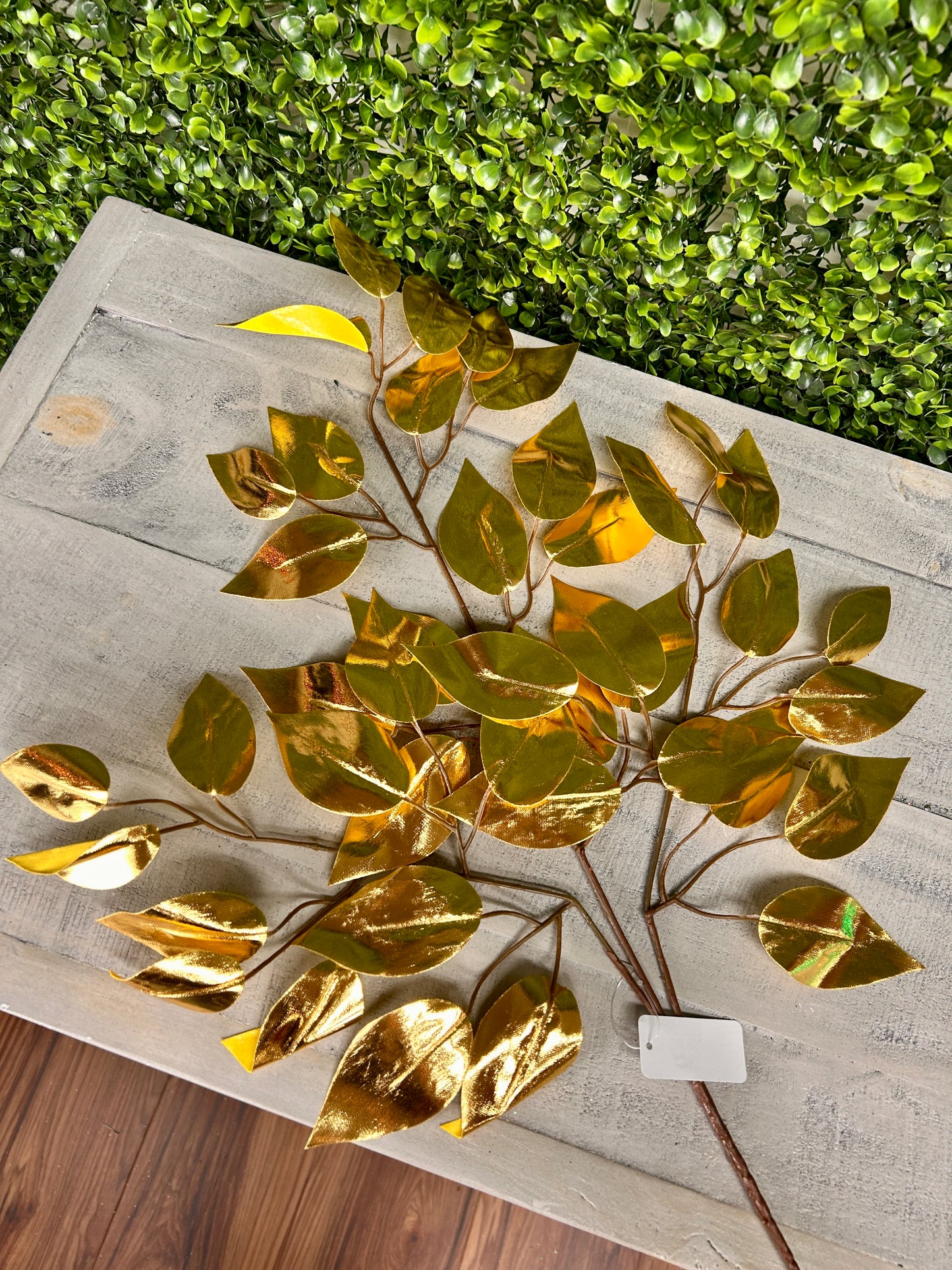 23 Inch Gold Metallic Ficus Spray