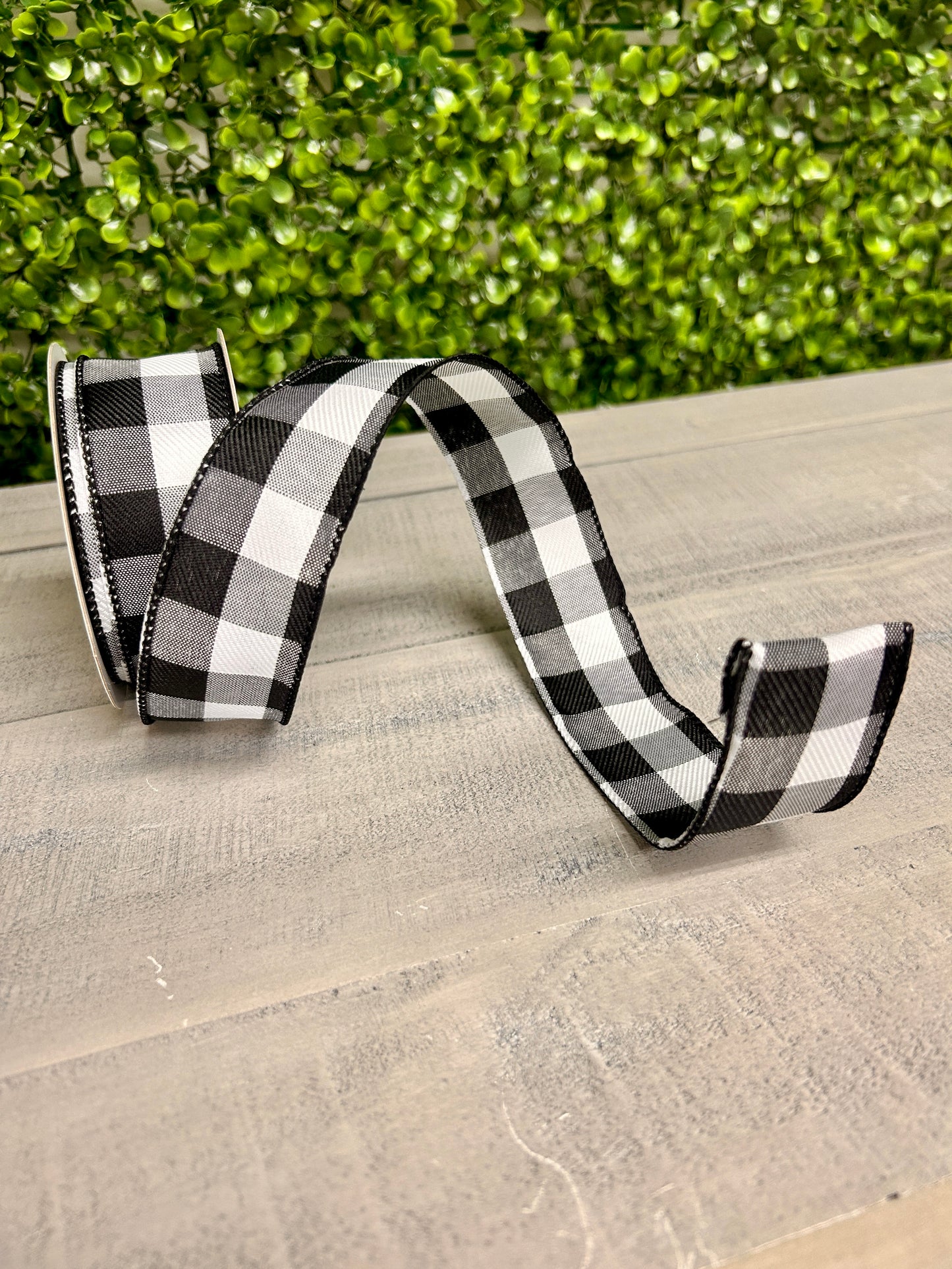 1.5 Inch By 10 Yard Black Grey And White Check Ribbon