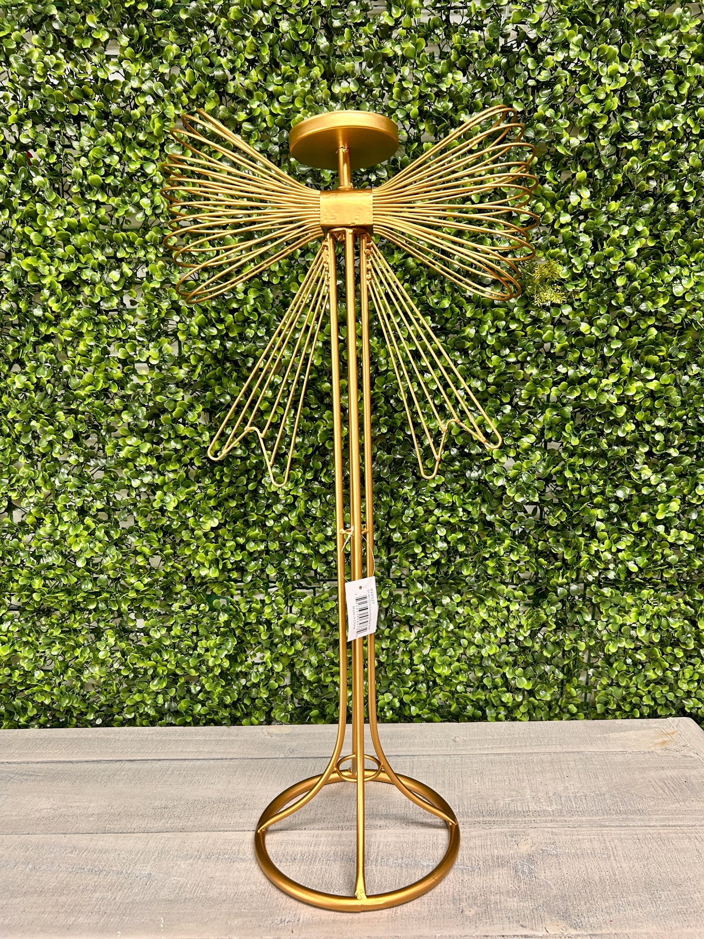 Metal Gold Standing Bow Candle Holder
