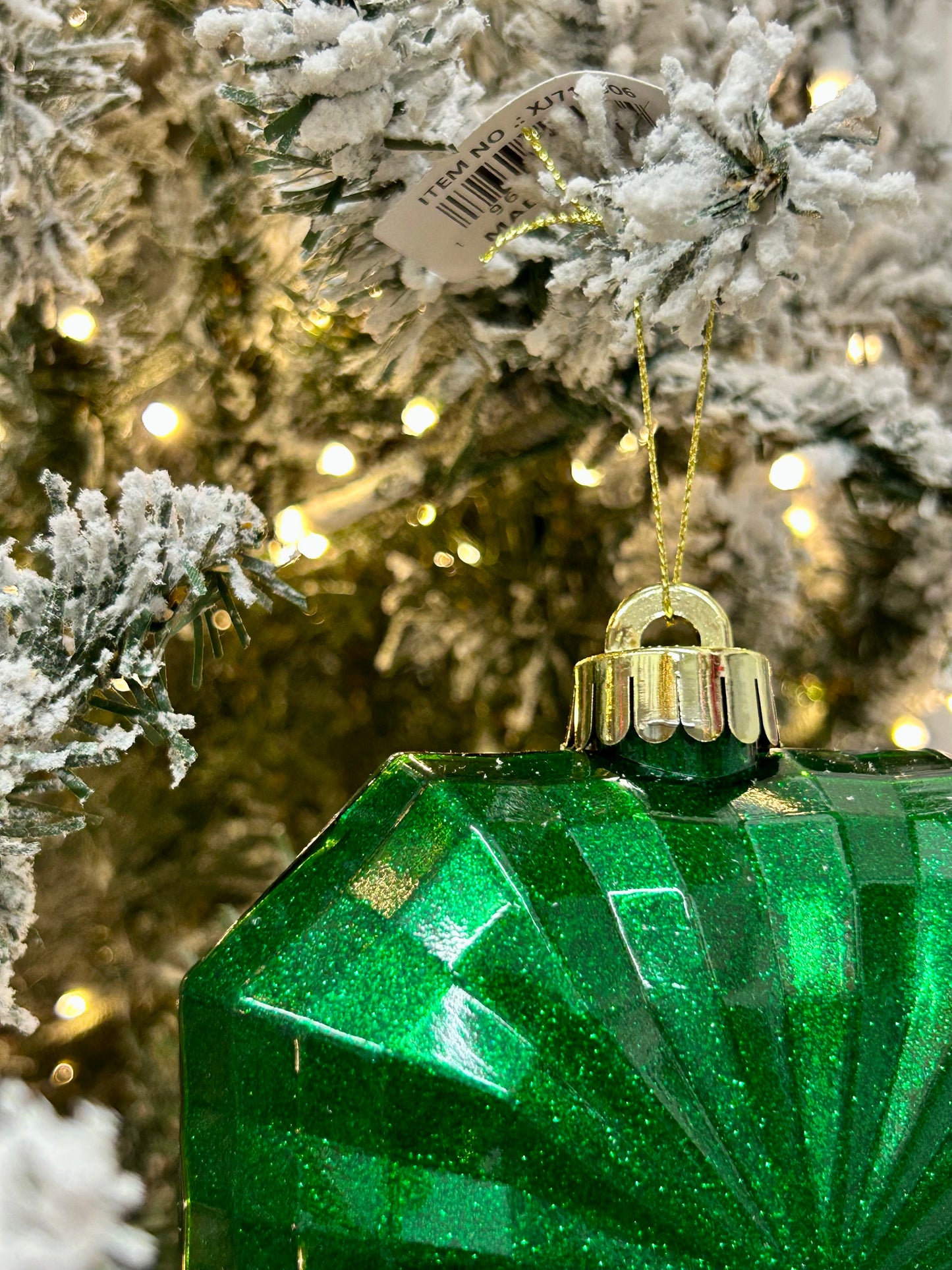 4.75 Inch Emerald Green Glitter Octagon Ornament