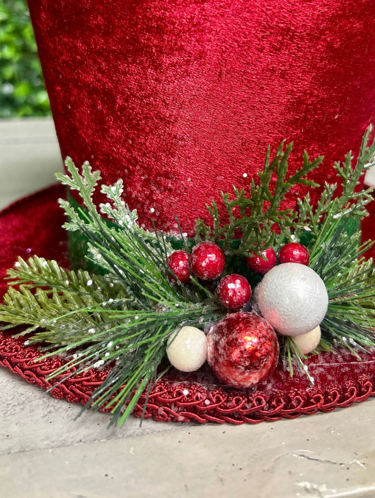 6.25 Inch Holly And Pine Top Hat