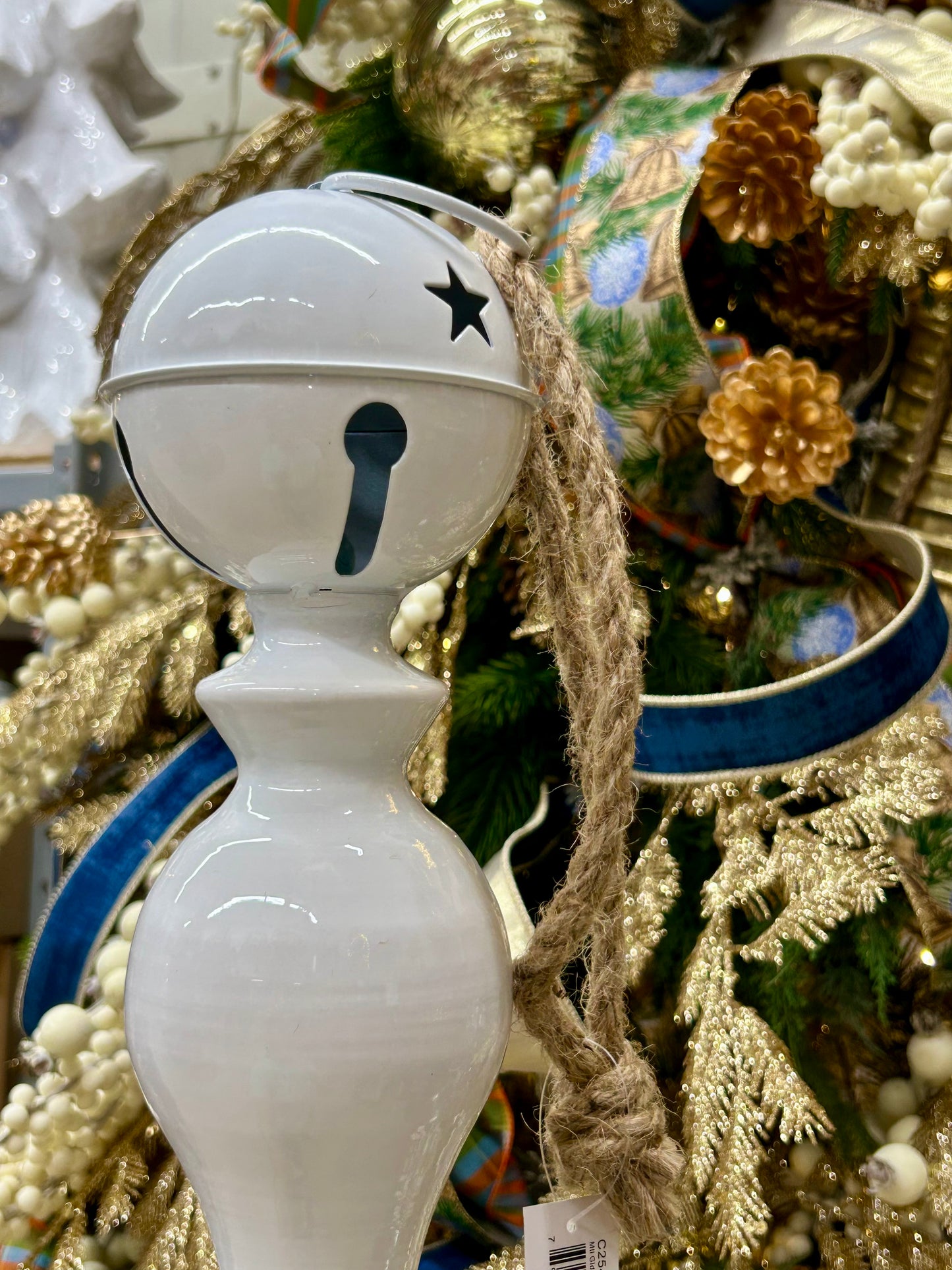 23 Inch Metal Gold And White Bell Top Finial Ornament Two Styles