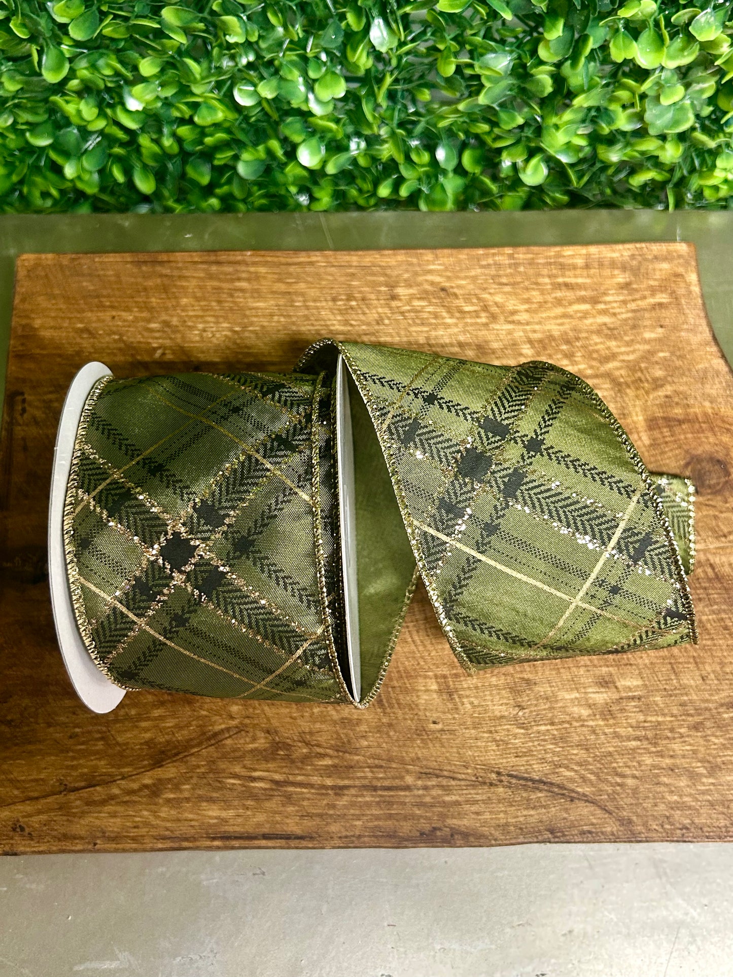 2.5 Inch By 10 Yard Green And Gold Christmas Plaid Ribbon