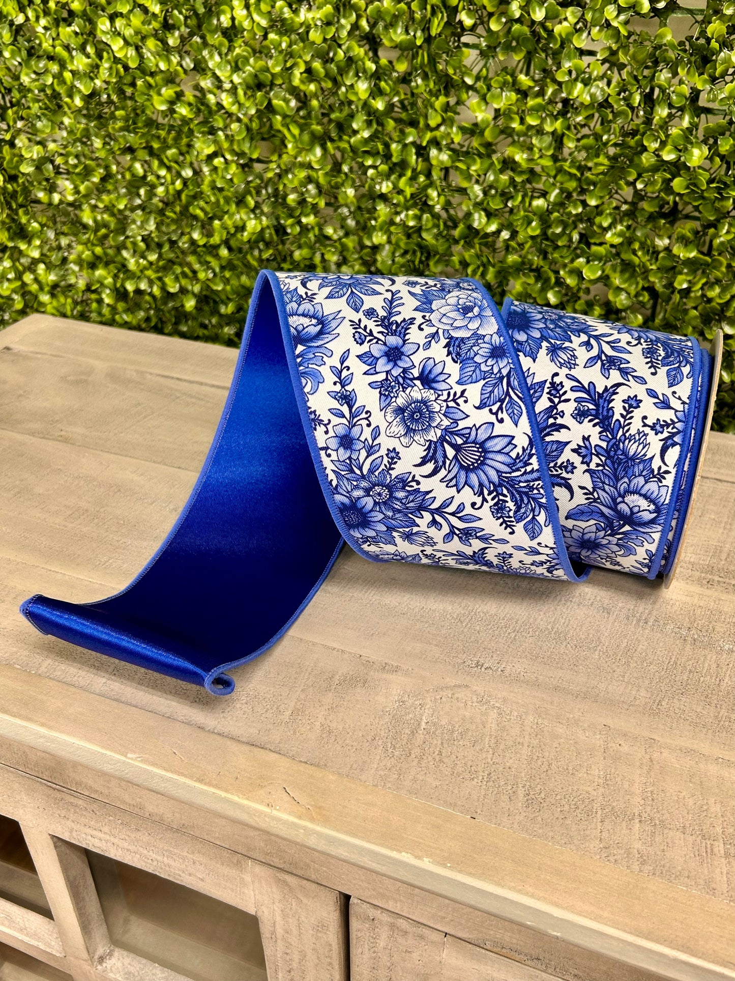 4 Inch By 10 Yard Blue And White Chinoiserie Floral Fused Ribbon