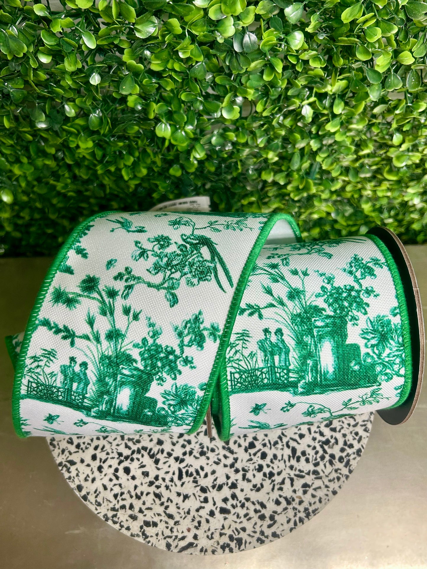4 Inch By 5 Yard Green And White Asian Vista Chinoiserie Deluxe Ribbon