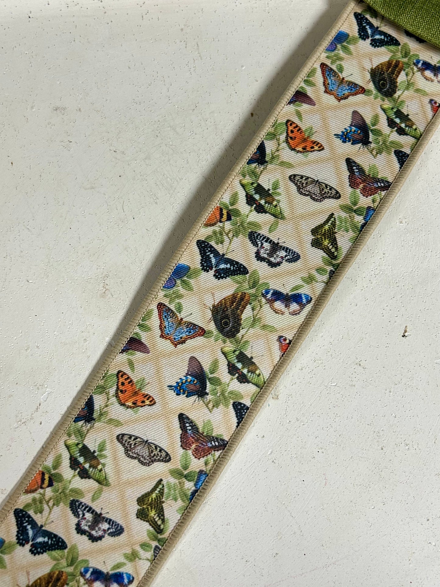 2.5 Inch By 10 Yard Vintage Butterfly Ribbon