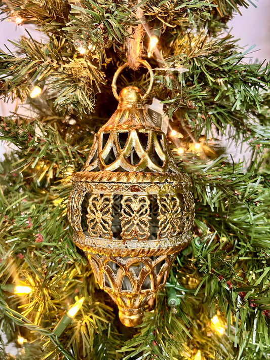 7.5 Inch Gold Metal Filigree Finial Ornament