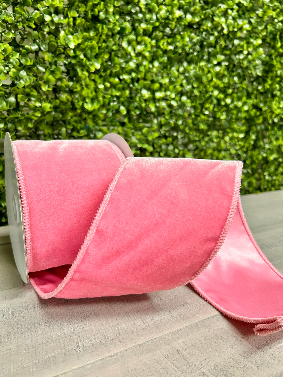 4 Inch By 10 Yard Light Pink Deluxe Velvet With Satin Backing Ribbon
