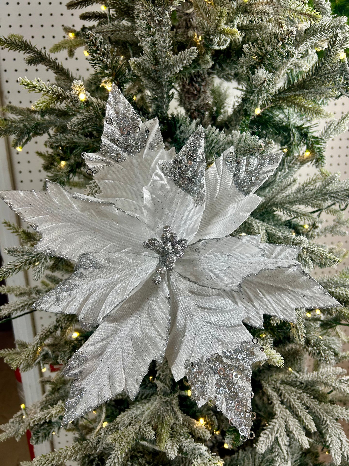 18 Inch White Velvet Poinsettia Stem