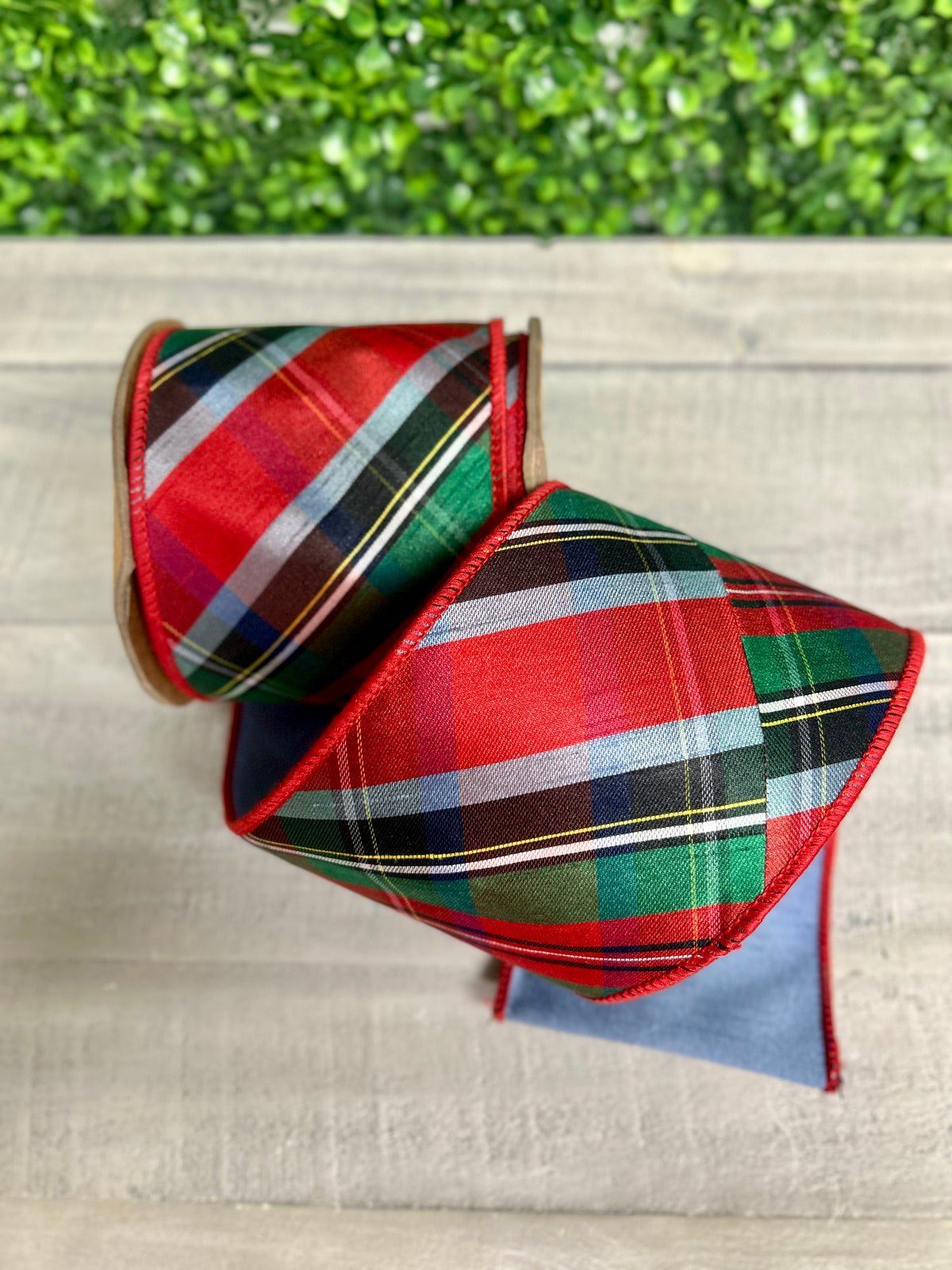 4 Inch By 10 Yard Traditional Christmas Plaid With Blue Backing Ribbon