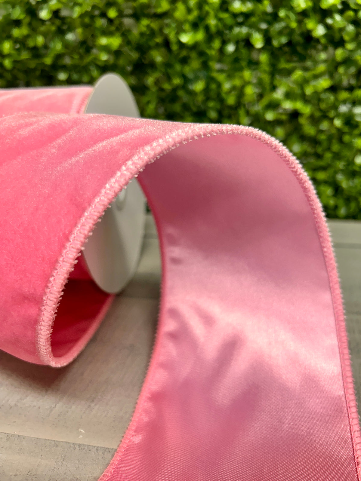 4 Inch By 10 Yard Light Pink Deluxe Velvet With Satin Backing Ribbon