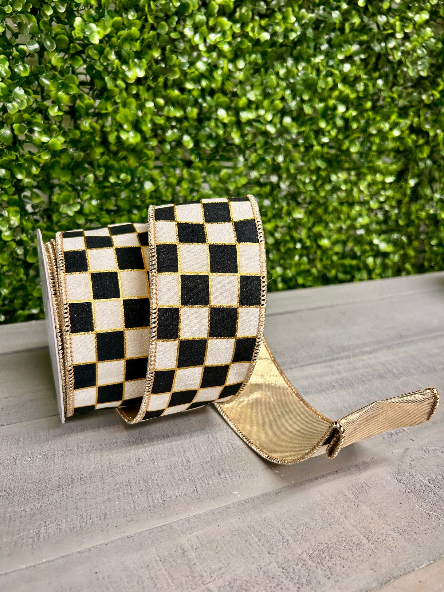 David Christopher 2.5 Inch By 10 Yard Classy Checks With Gold Backing Ribbon