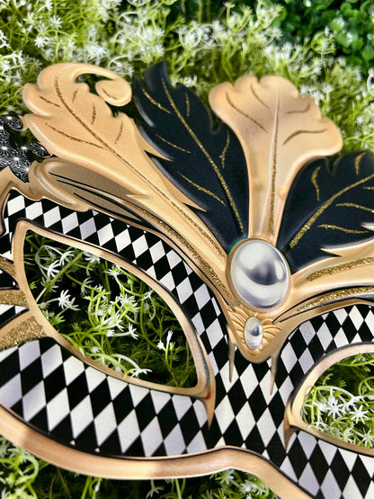 12 Inch Black Gold And White Glitter Harlequin Mask Sign