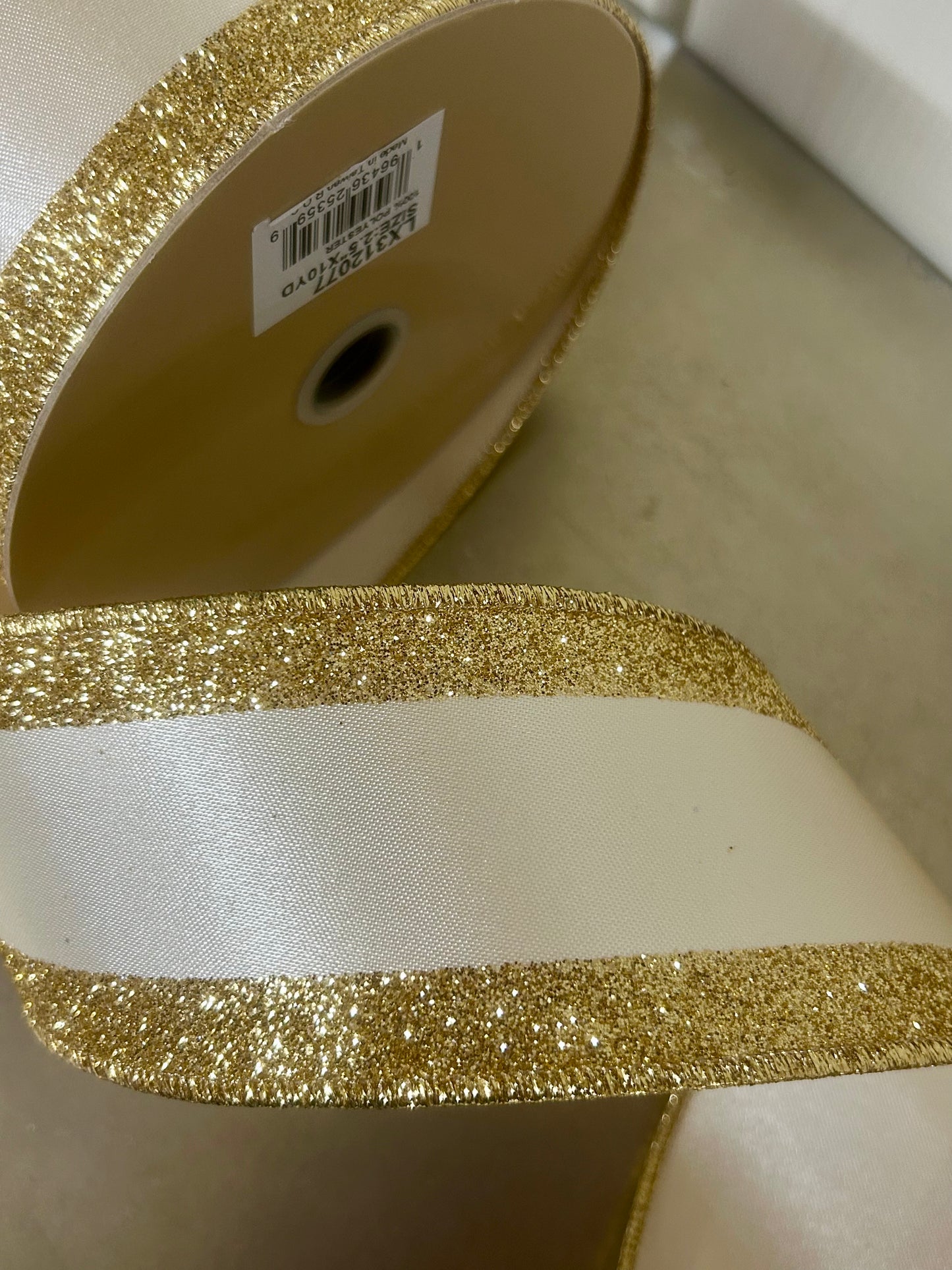 2.5 Inch By 10 Yard Ivory And Gold Vertical Glitter Stripe Sewn Ribbon