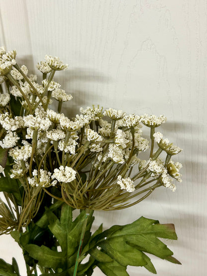 21 Inch Cream Queen Ann Lace Bush