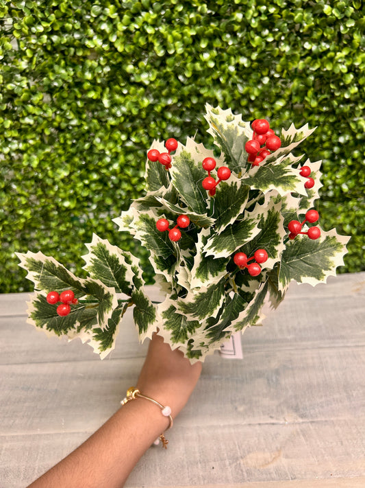 15.75 Inch Green Holly Bush