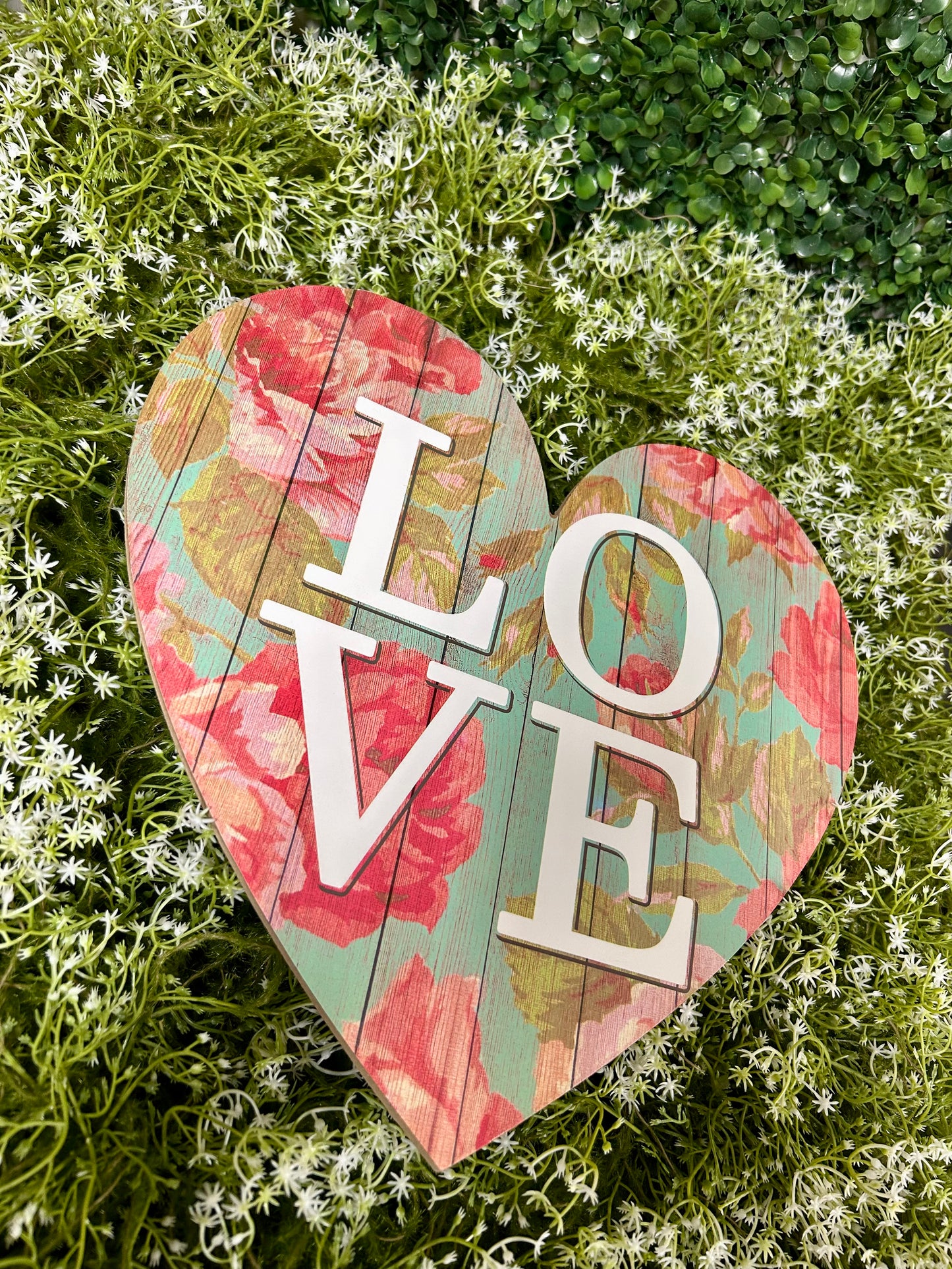 12 Inch Floral Love Heart Sign