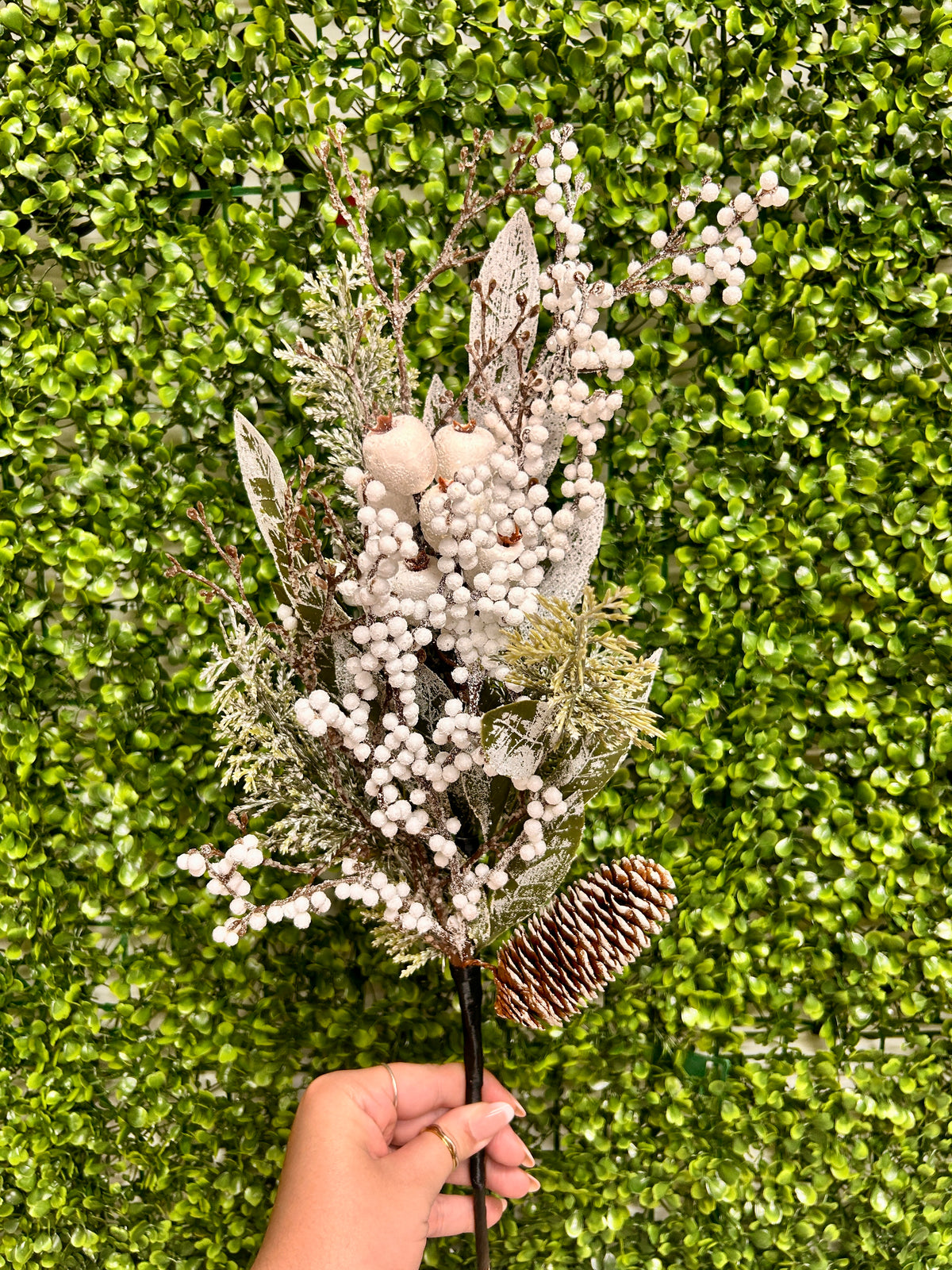 18 Inch White Snow Ice Berry Pick