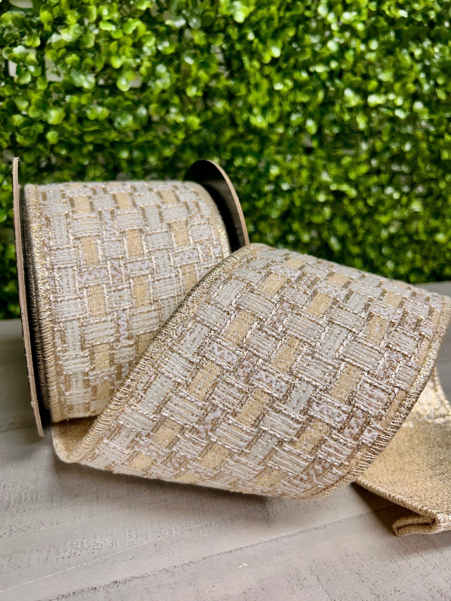 4 Inch By 5 Yard Champagne And Gold Metallic Backing Tweed Ribbon