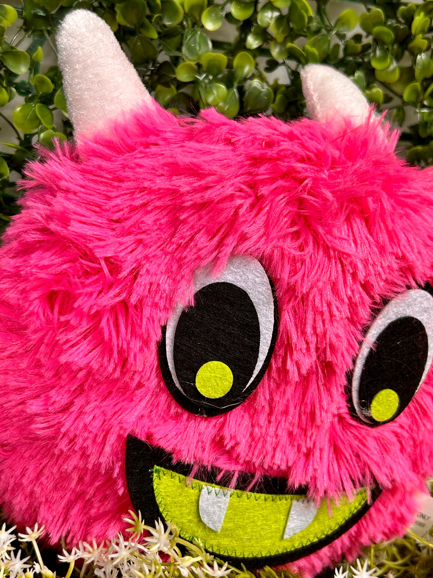 16 Inch Pink Fuzzy Bat Wreath Enhancement