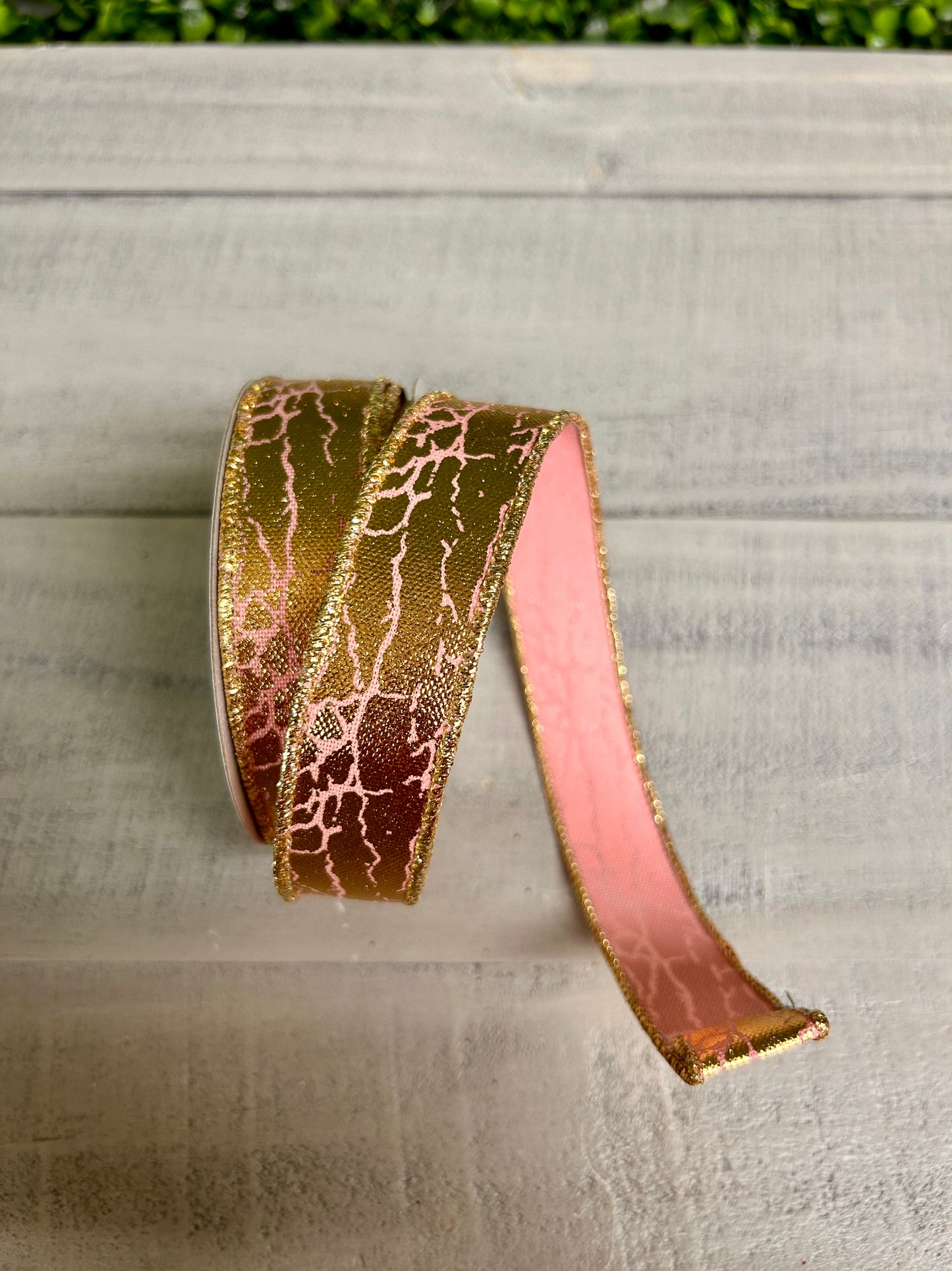 7/8 Inch By 10 Yard Rose Pink And Gold Cracked Foil Ribbon