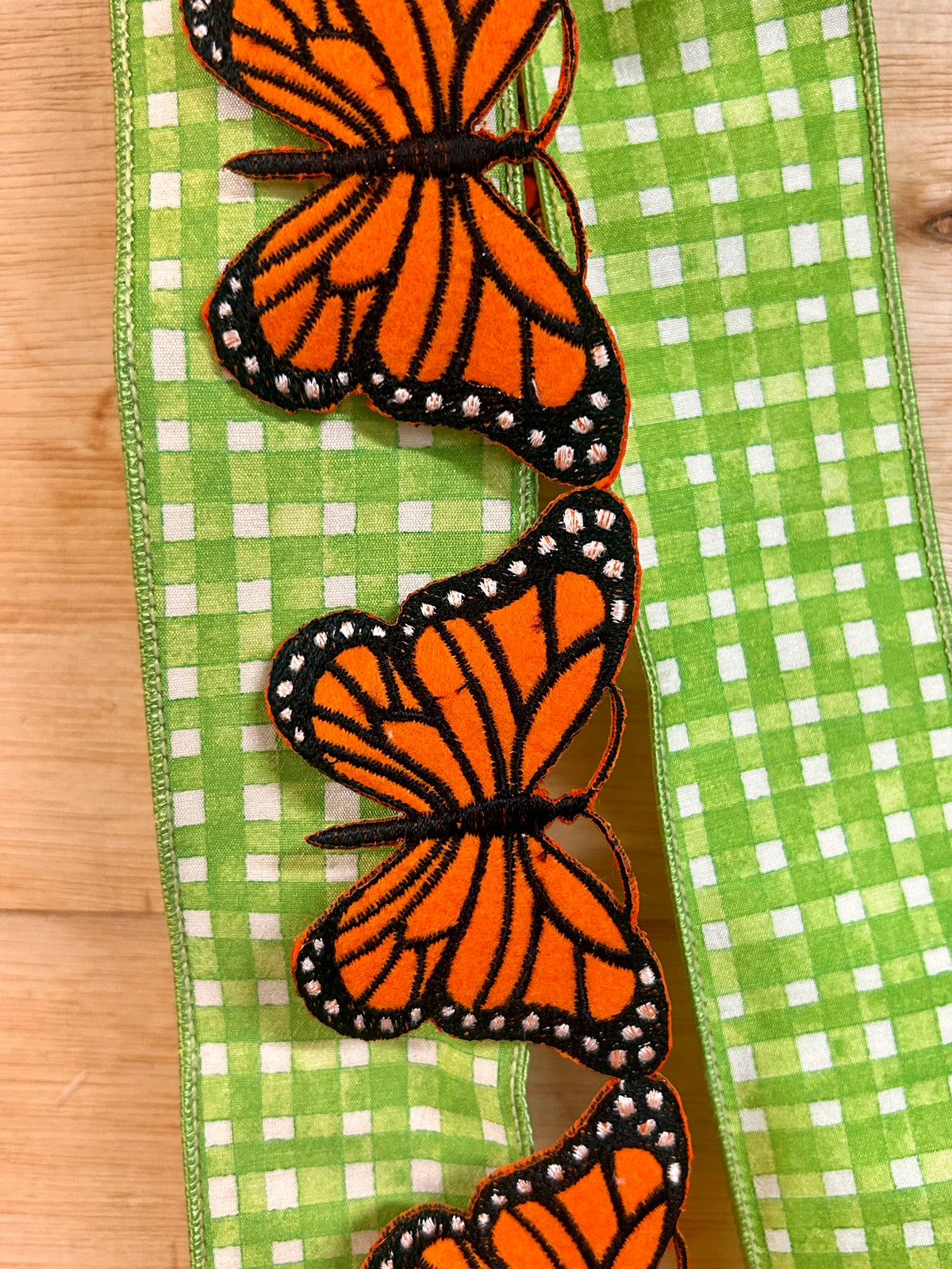 D. Stevens 2.5 Inch By 5 Yards Orange And Black Felt Embroidered Monarch Butterfly Garland