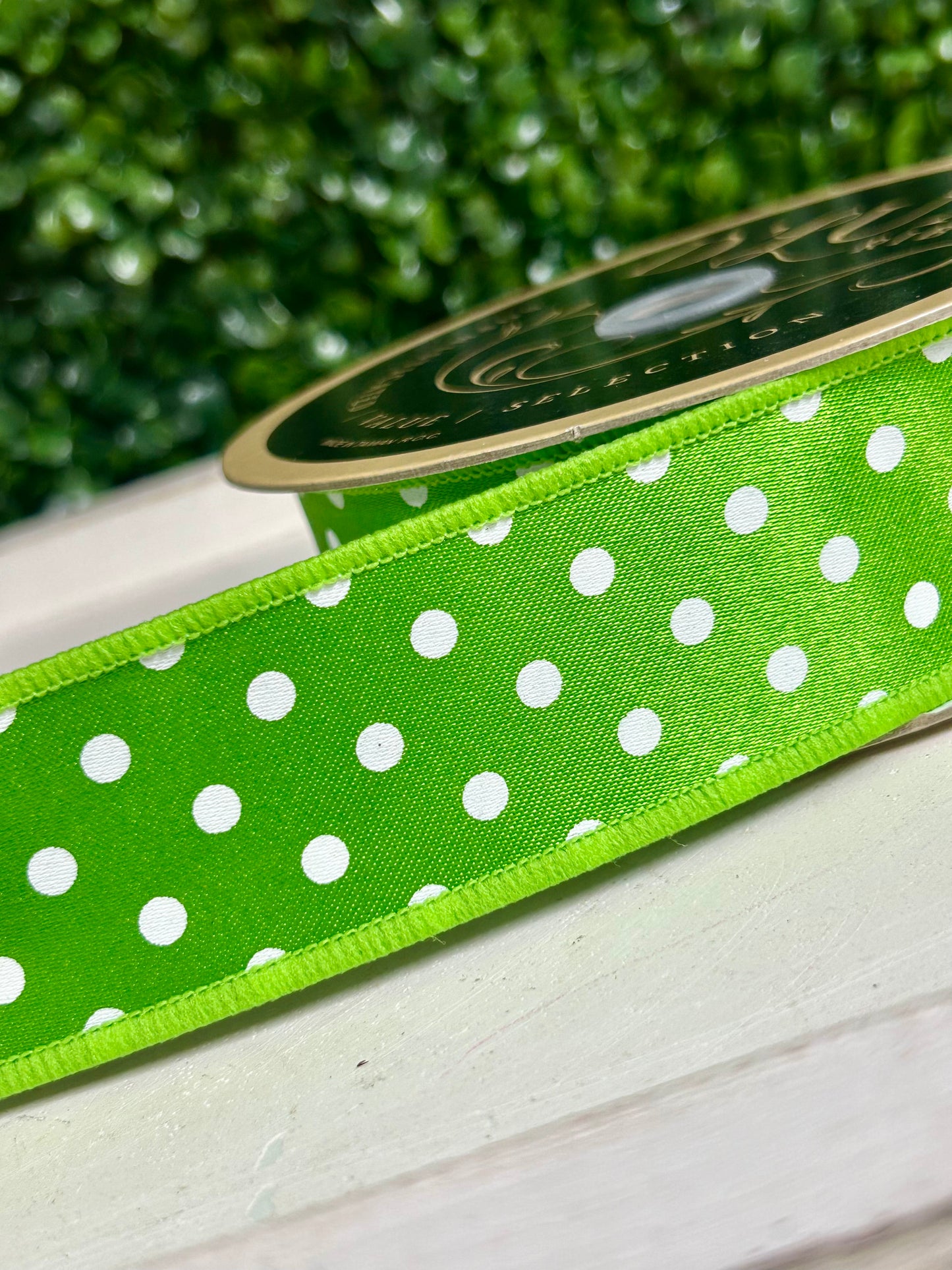 1.5 Inch By 10 Yard Fresh Green And White Polka Dot With Stripe Backing Ribbon