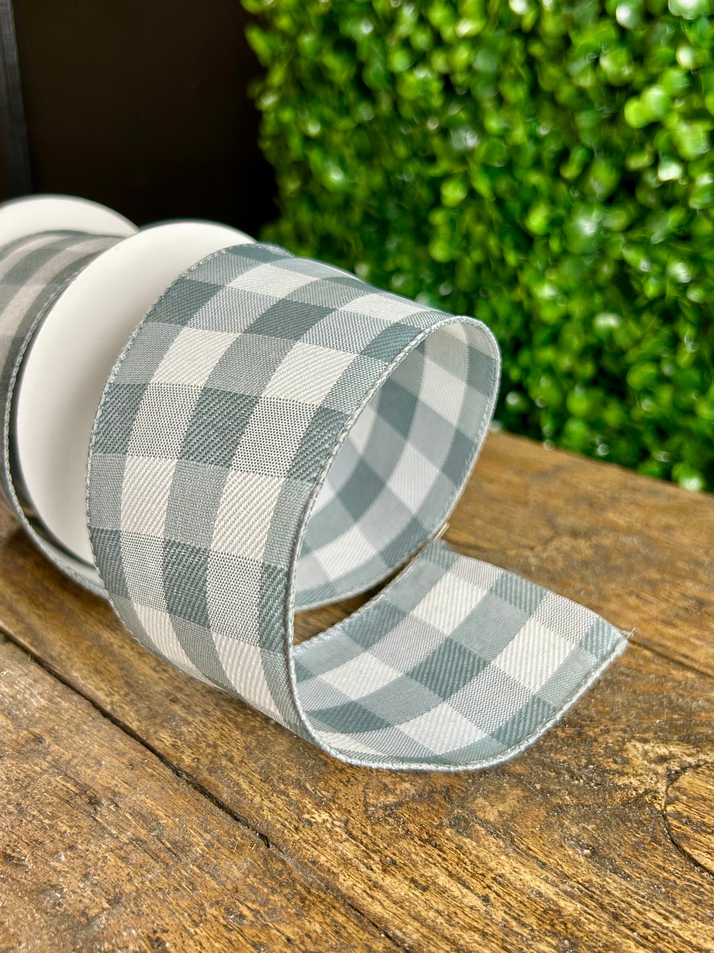 2.5 Inch By 10 Yard Grey Plaid Twill Ribbon