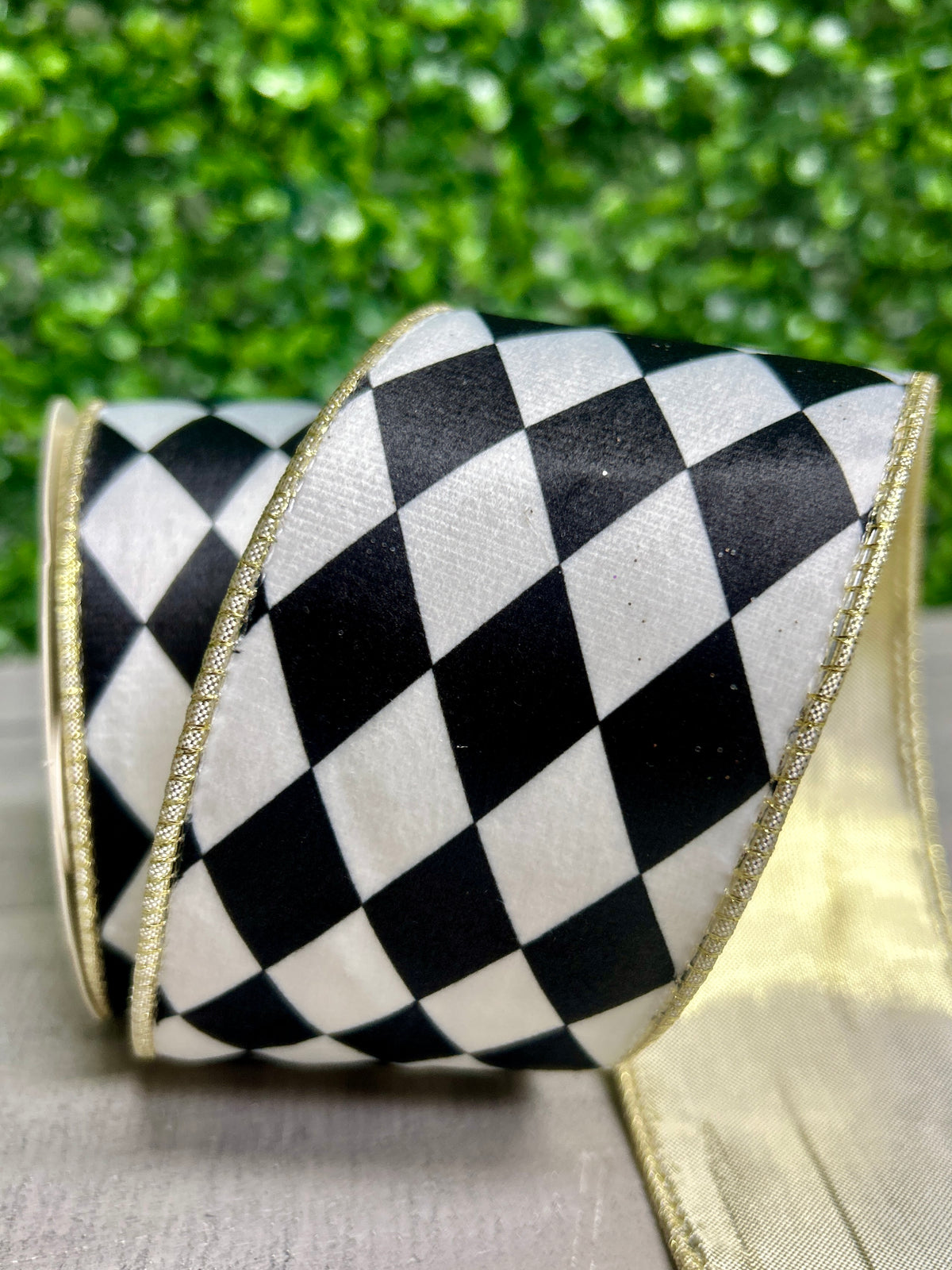 David Christopher's 2.5 Inch By 10 Yard Harlequin Print With Gold Edge Ribbon