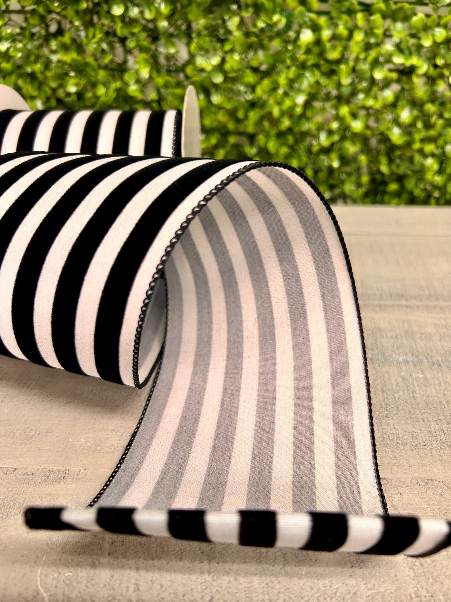 4 Inch By 10 Yard Black And White Flocked Cabana Stripes Ribbon
