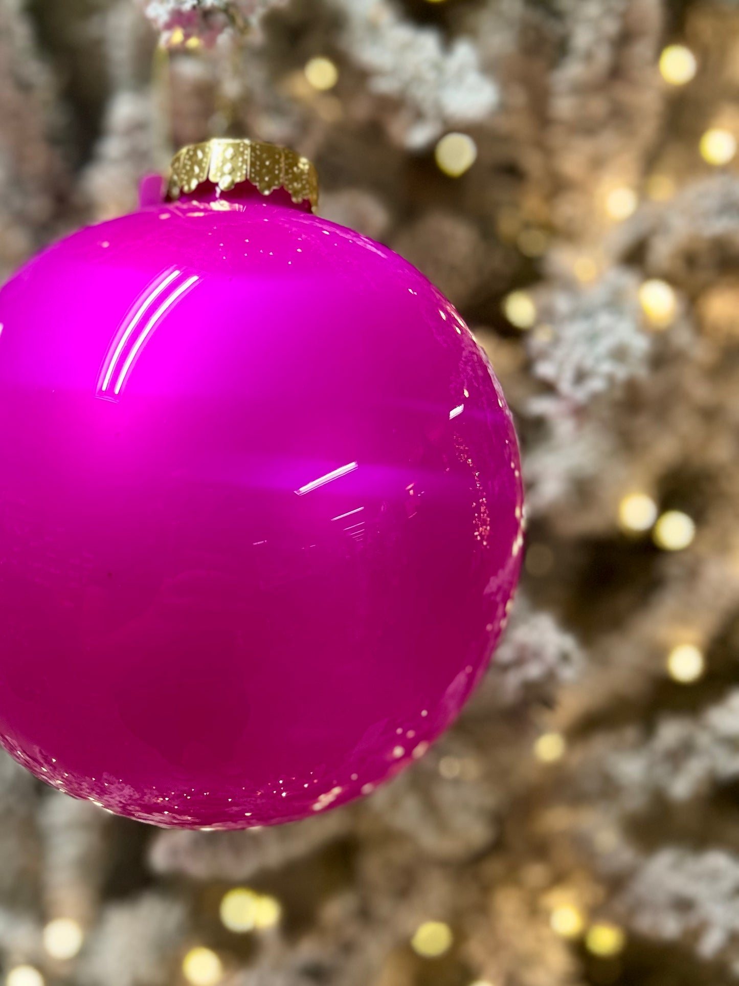 6 Inch Fuchsia Lacquer Look Ornament